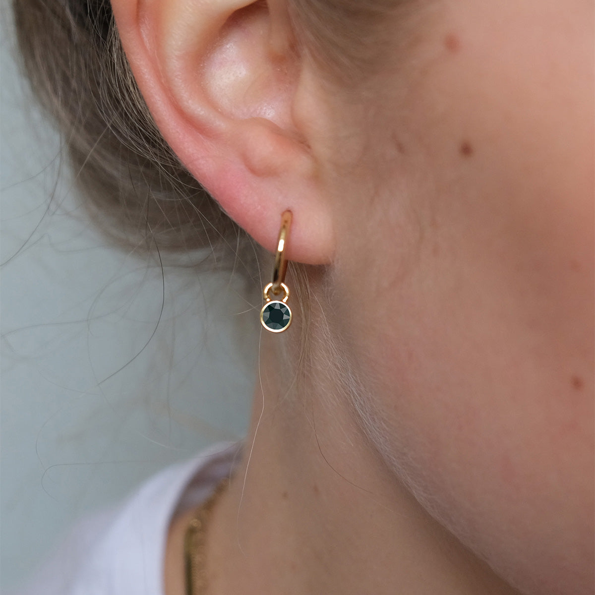 Små øreringer, hematite, G - A&C Oslo - Design Collection_2