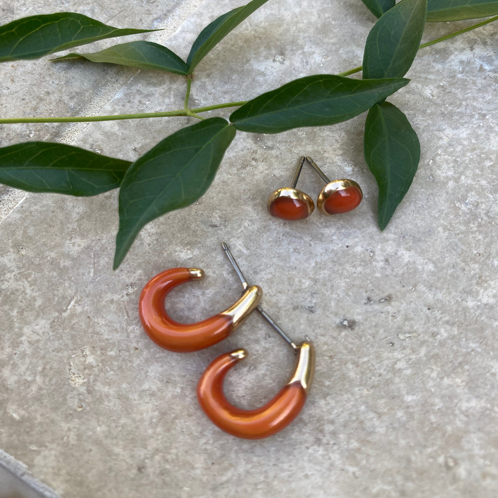 Små øredobber, oransje, Organic Enamel - A&C Oslo - Design Collection_3