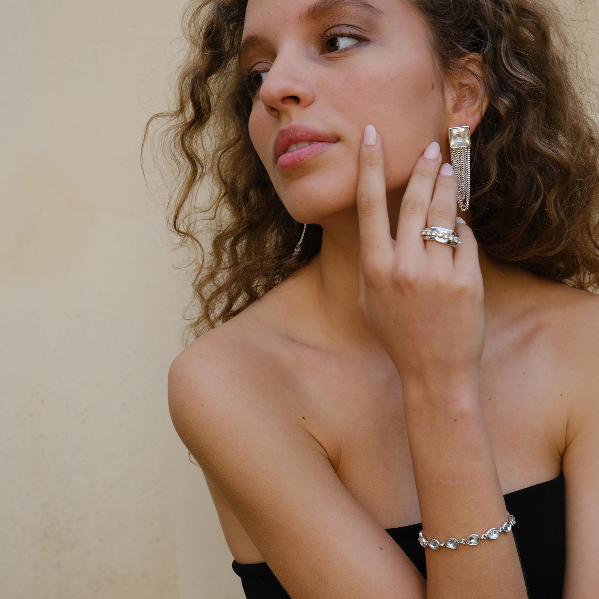 Lange øredobber, Statements, S - A&C Oslo - Design Collection_3