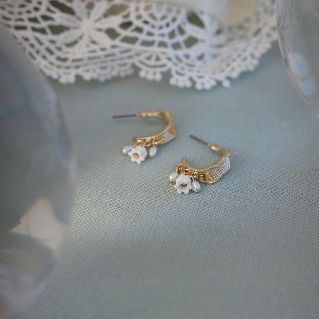 Øreringer, Lilies & Pearls - A&C Oslo - Design Collection_2