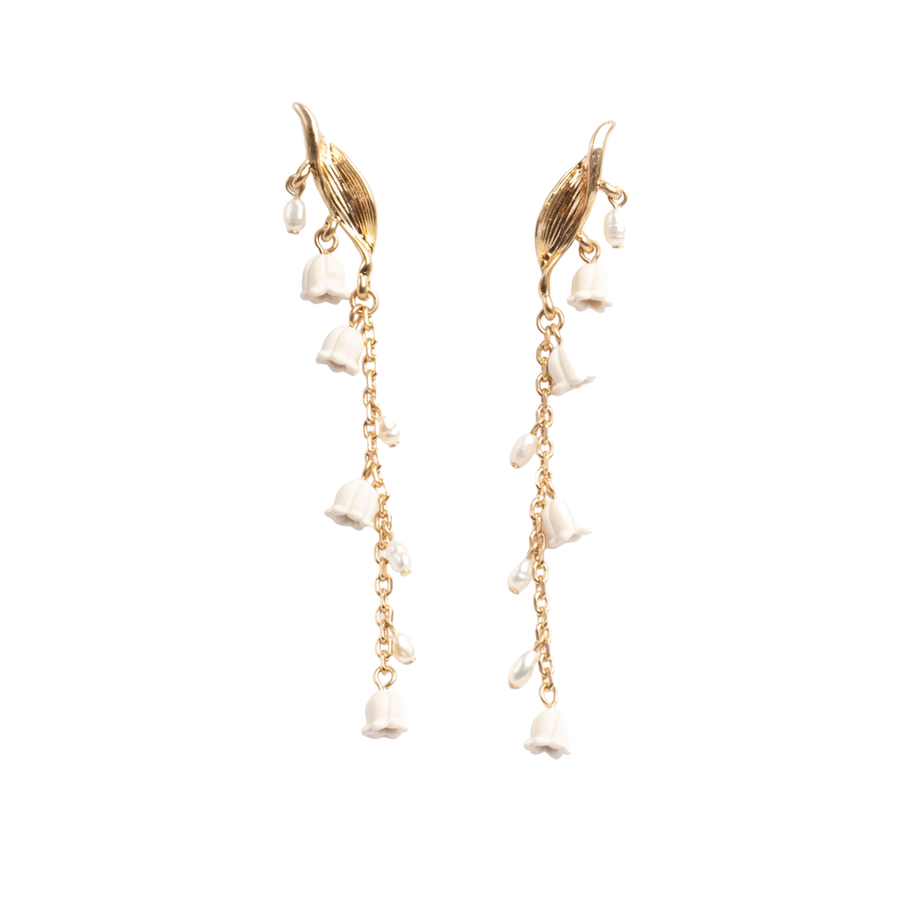 Lange øredobber, Lilies & Pearls - A&C Oslo - Design Collection