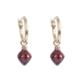 Øreringer, Scarlet