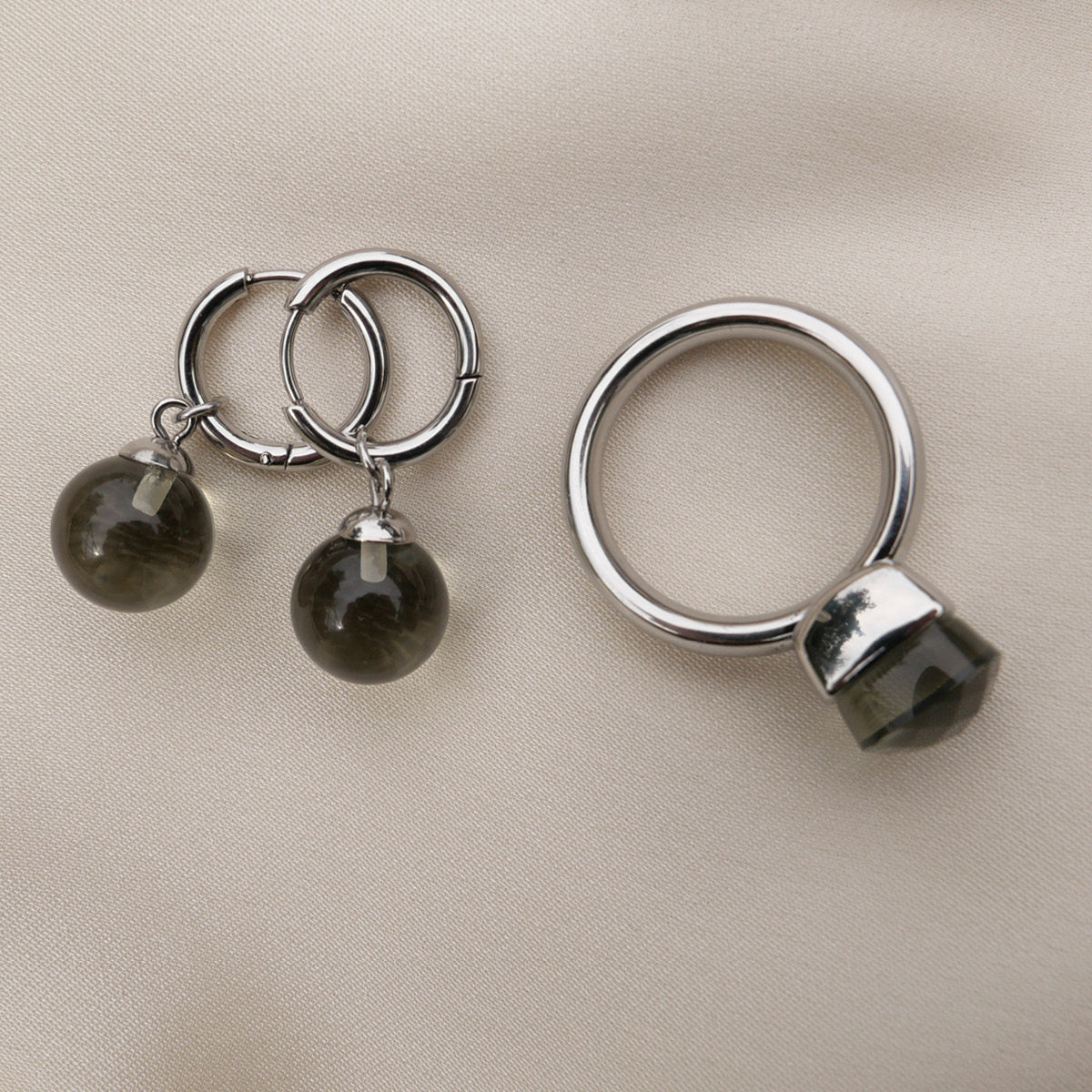 Hoops med glasskule, grey, S - A&C Oslo - Pure Steel_3