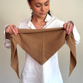 Trekantskjerf, 100% lammeull, khaki