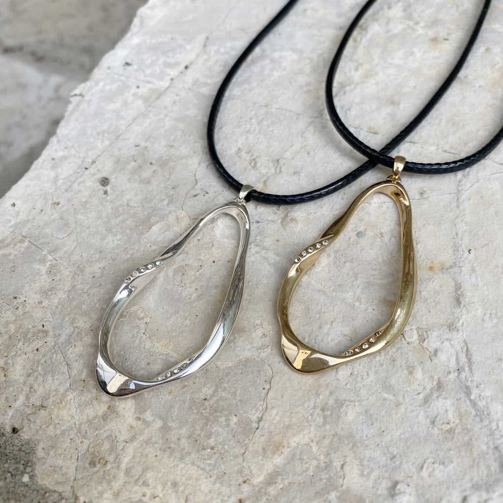 Kort kjede, Blowing Ribbon, G - A&C Oslo - Design Collection_3