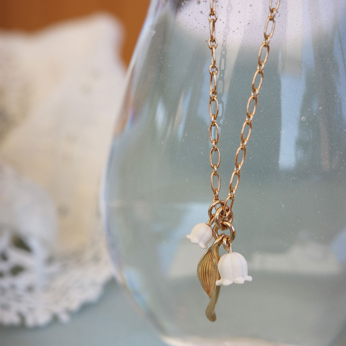 Kort kjede, Lilies & Pearls - A&C Oslo - Design Collection_2