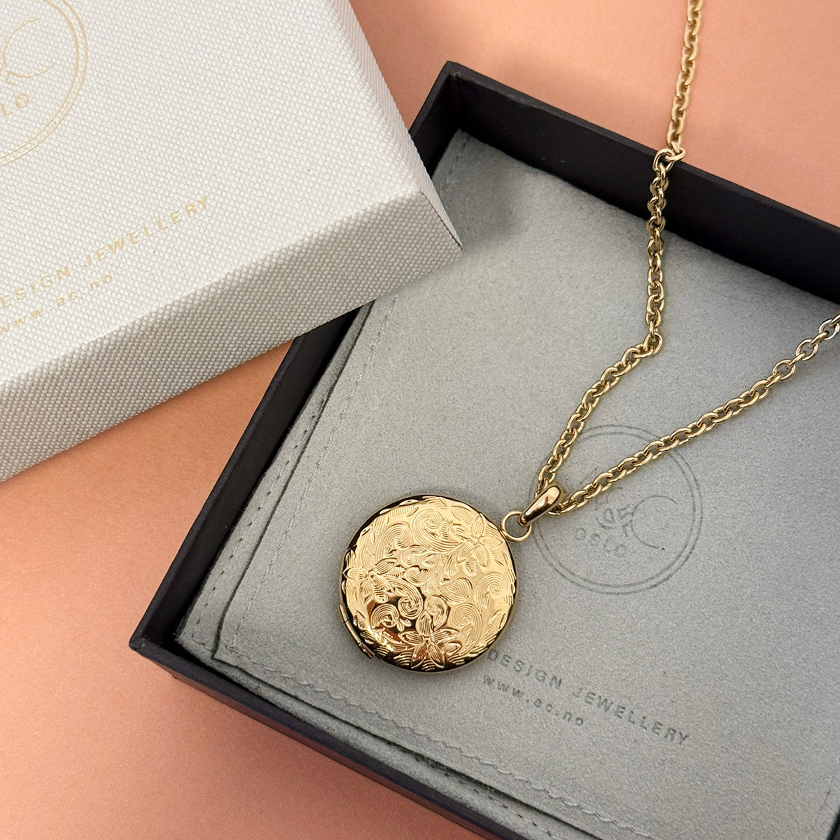 Langt kjede med locket, Steel G_6