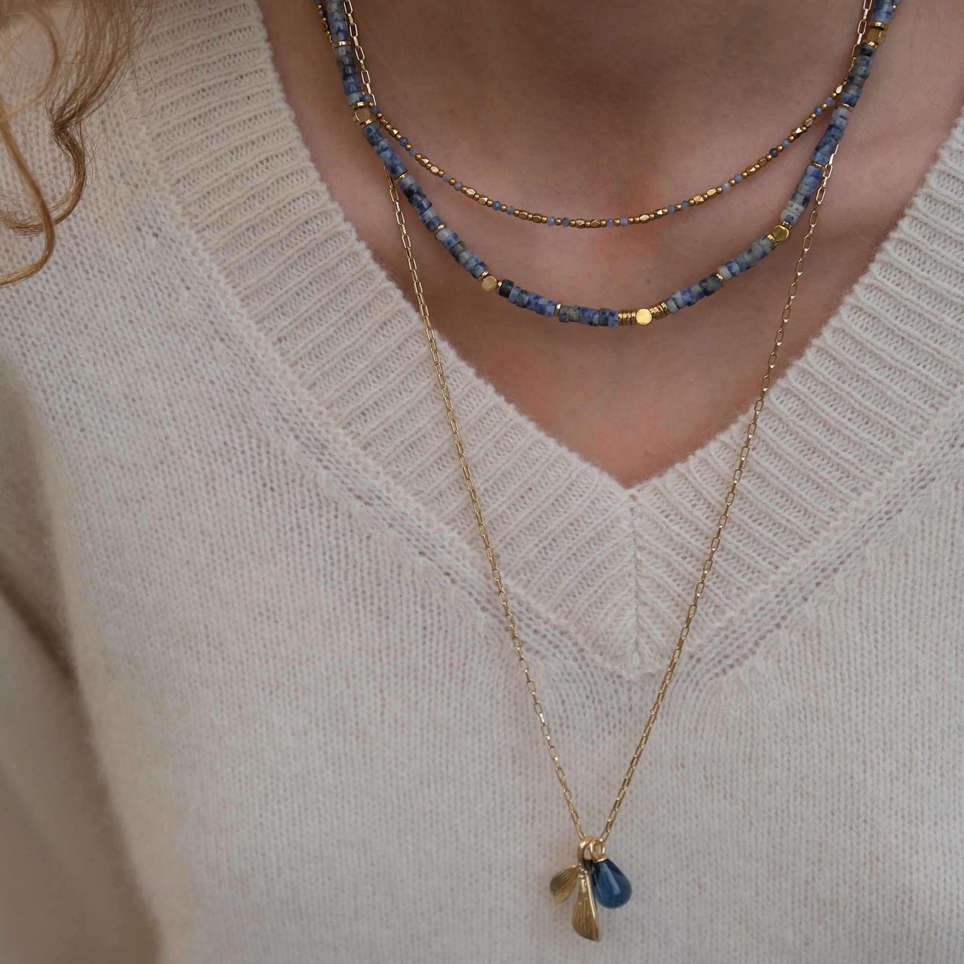Kort kjede med blå stener - A&C Oslo - Design Collection_4
