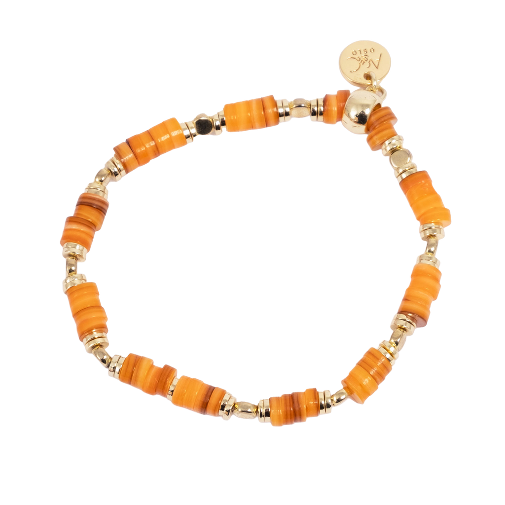 Delikat armbånd med orange skjell - A&C Oslo - Design Collection