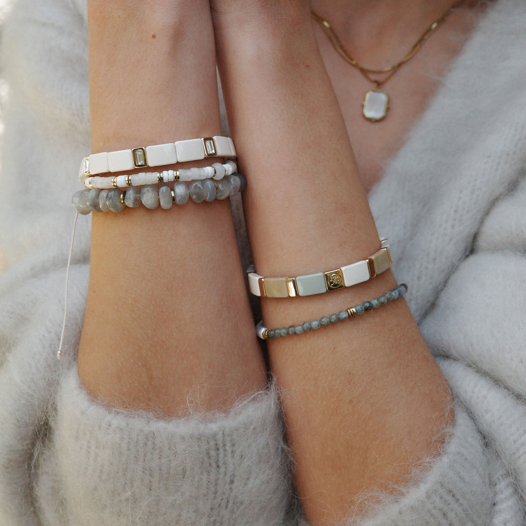 Emaljert armbånd, beige - A&C Oslo - Design Collection_3