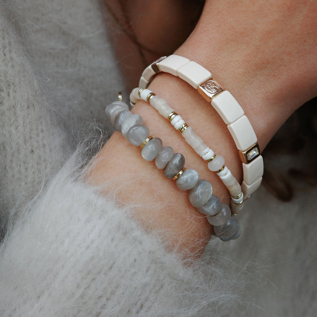 Emaljert armbånd, cream - A&C Oslo - Design Collection_3