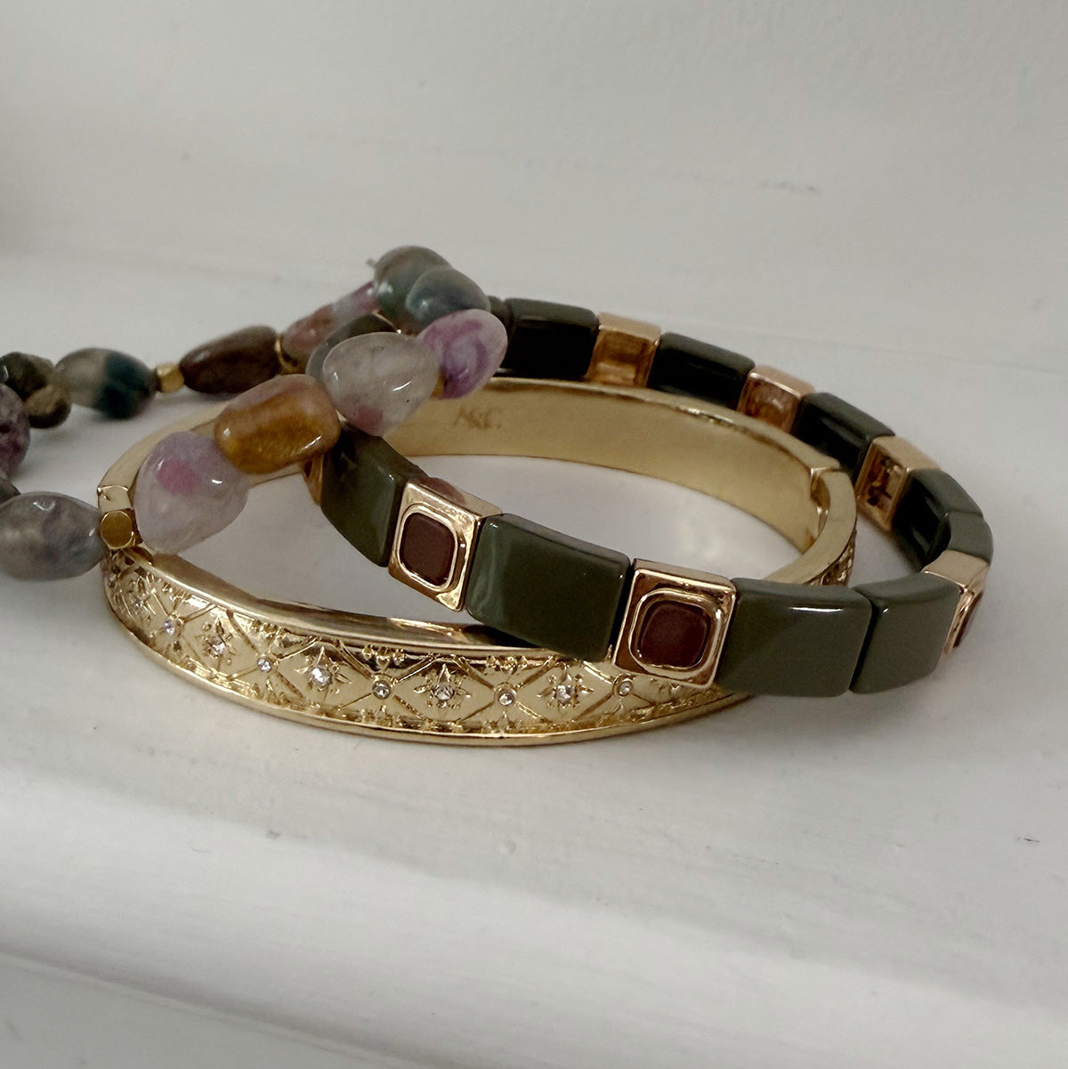 Emaljert armbånd, army