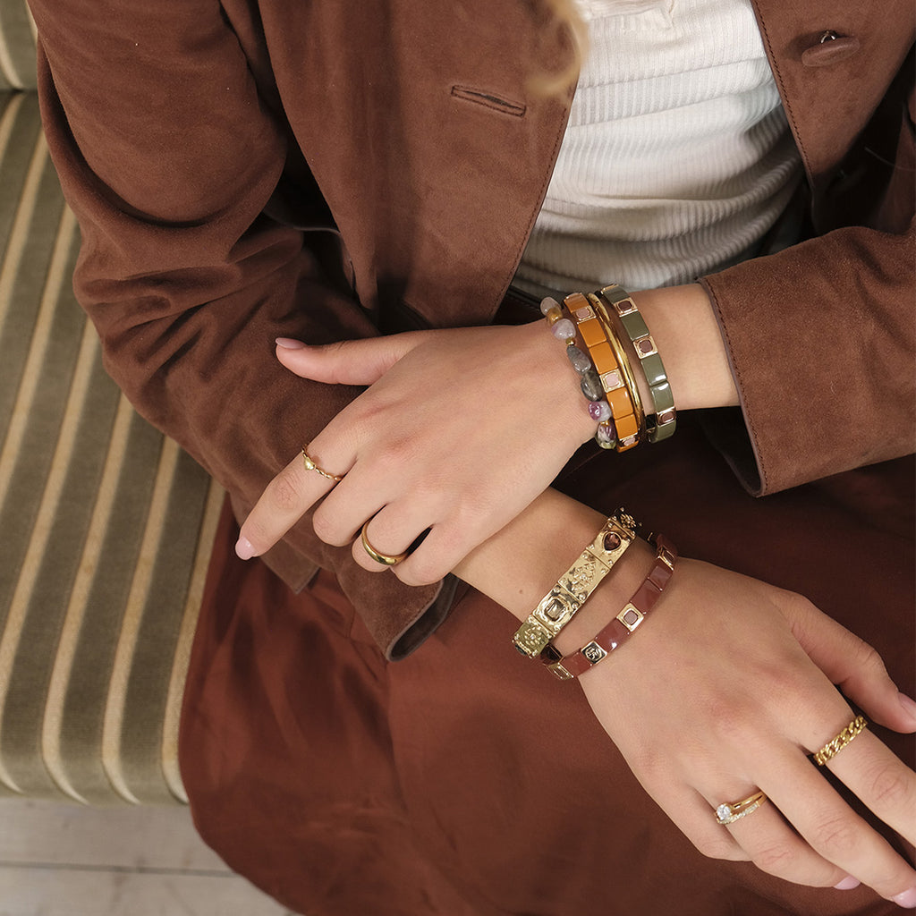 Emaljert armbånd, caramel