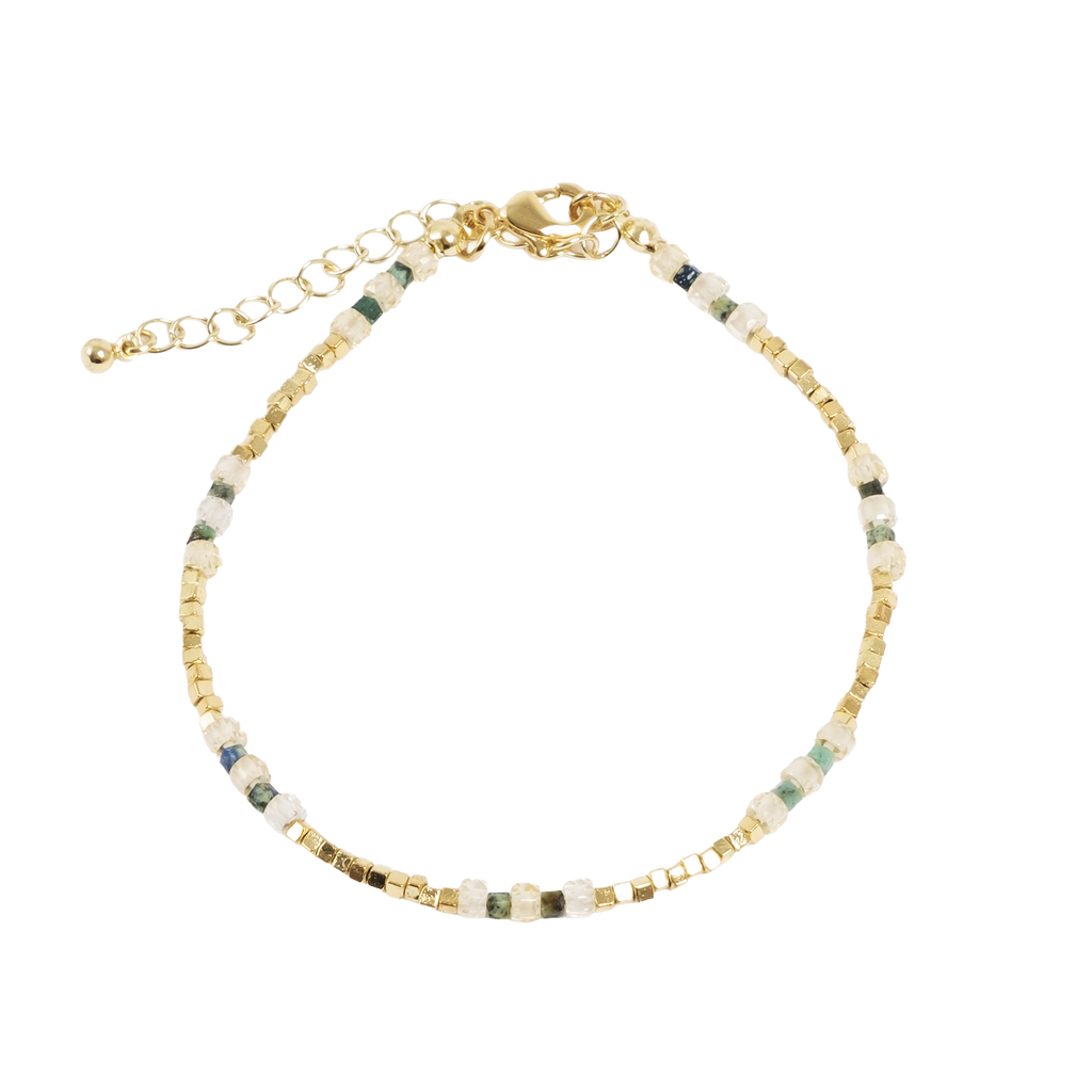 Armbånd med små stener, gull/grønn - A&C Oslo - Design Collection