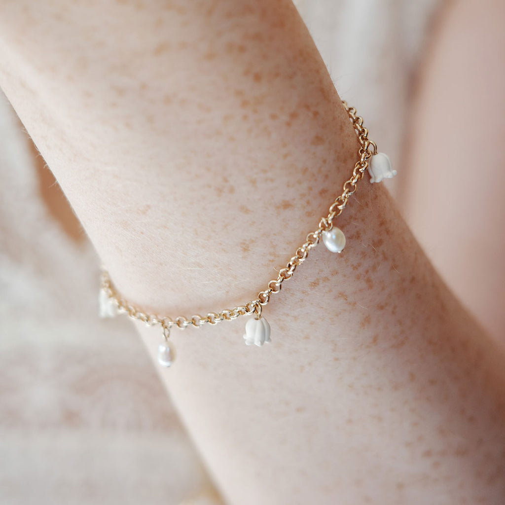 Tynt armbånd, Lilies & Pearls - A&C Oslo - Design Collection_4