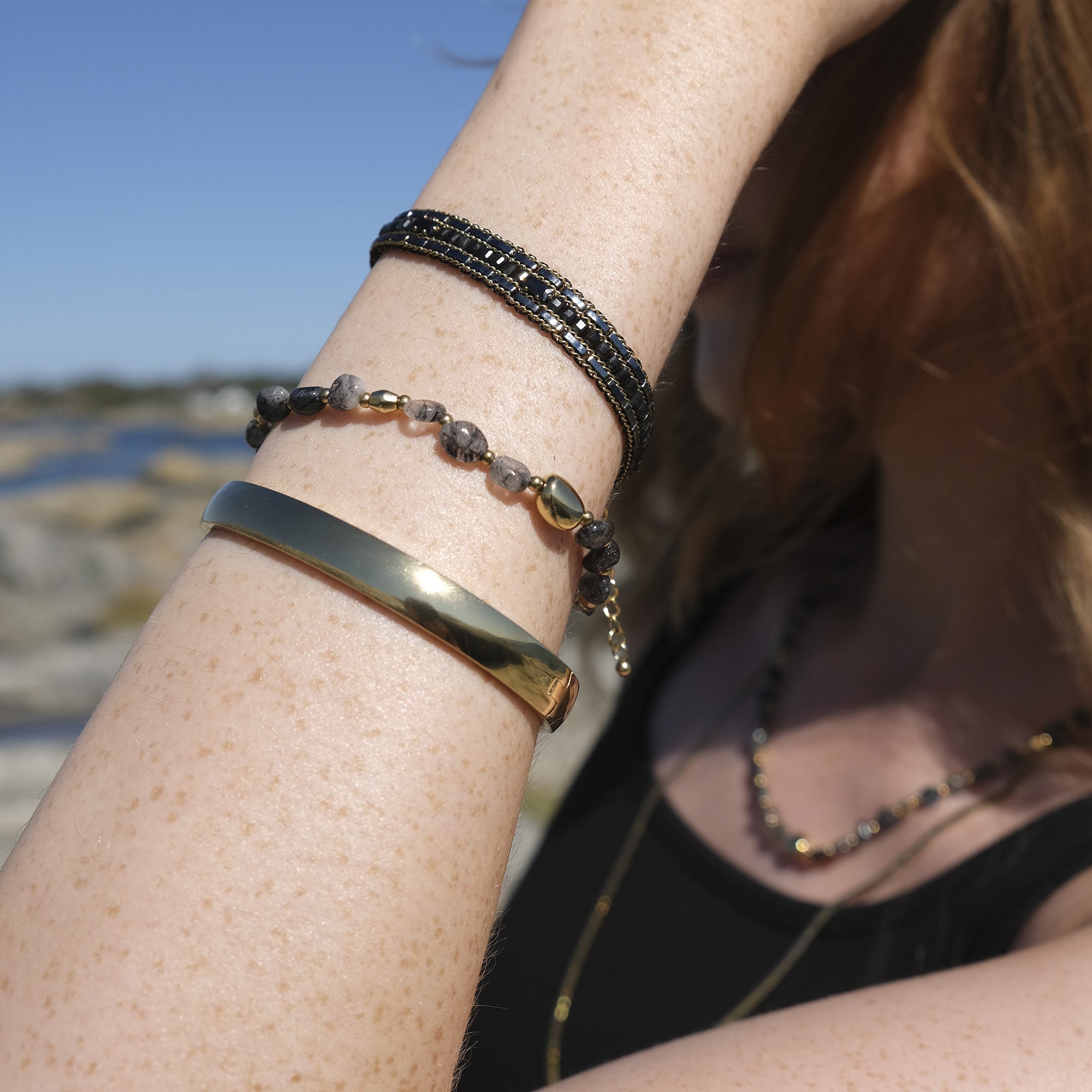 Armbånd med sorte stener, Steel G - A&C Oslo - Design Collection_2