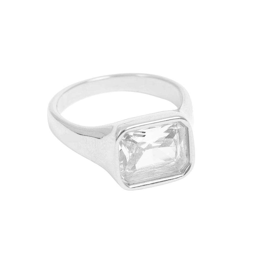 Ring med stor krystallsten, Steel