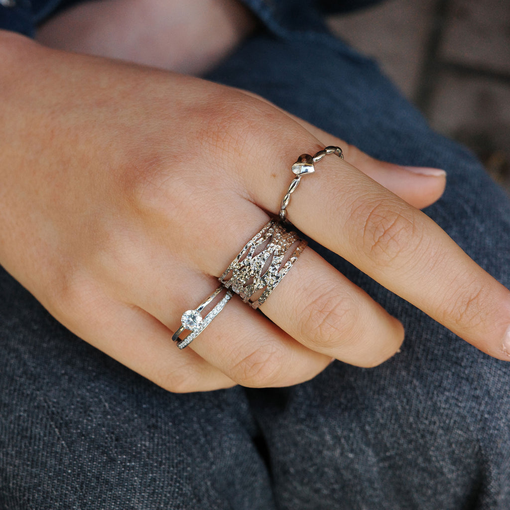 Ring med hjerte, Steel_2