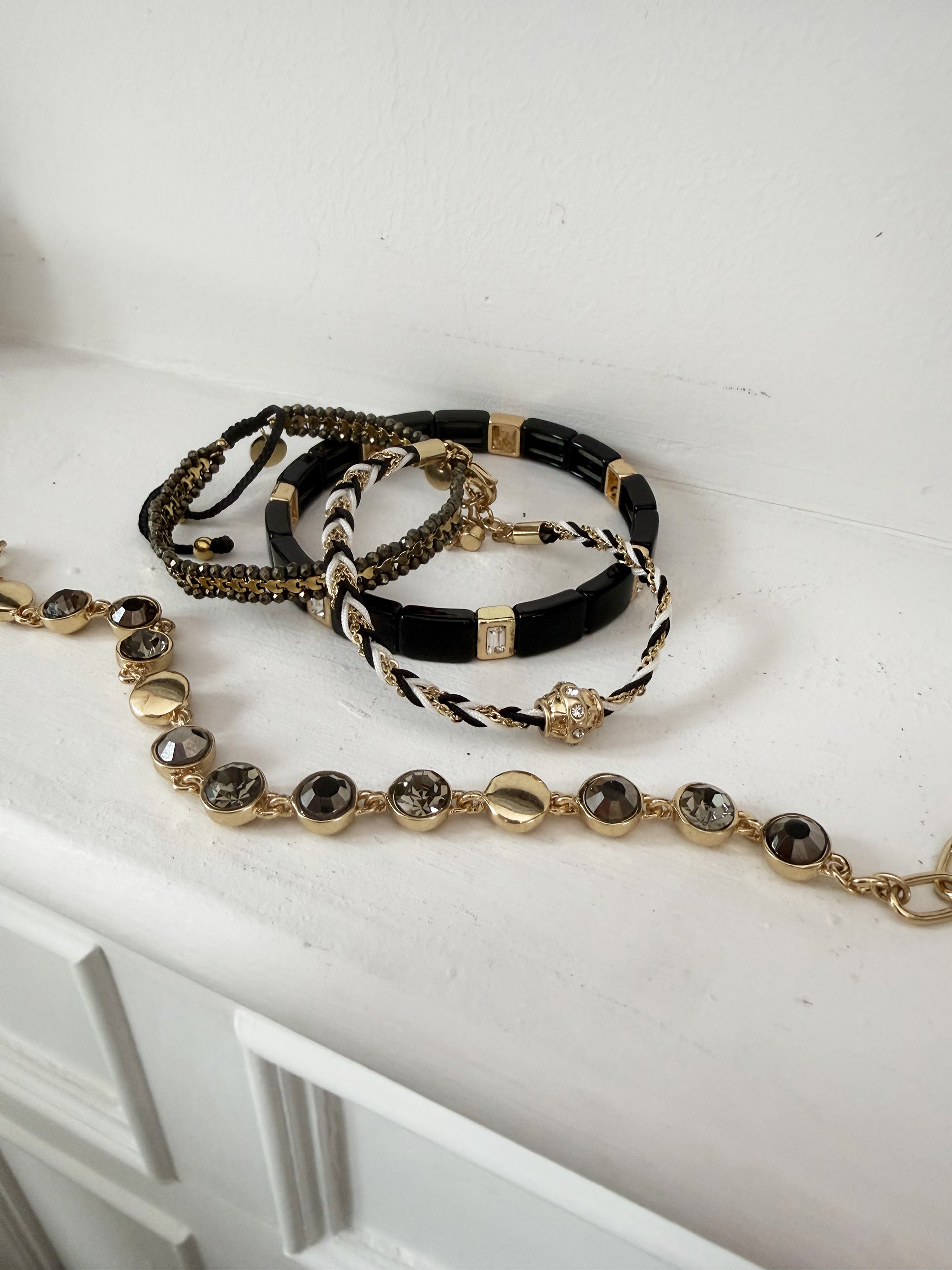 Armbånd med stener, Nomad